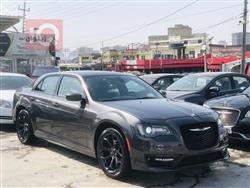 کرایسلەر 300